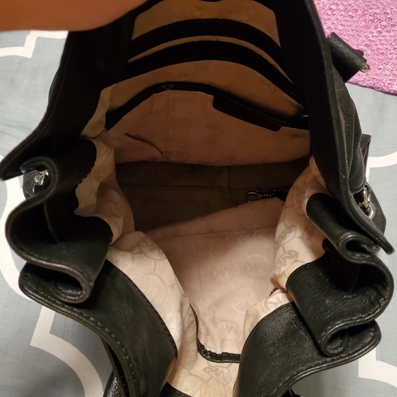 Large Michael Kors Hamilton - Picture 8 of 8